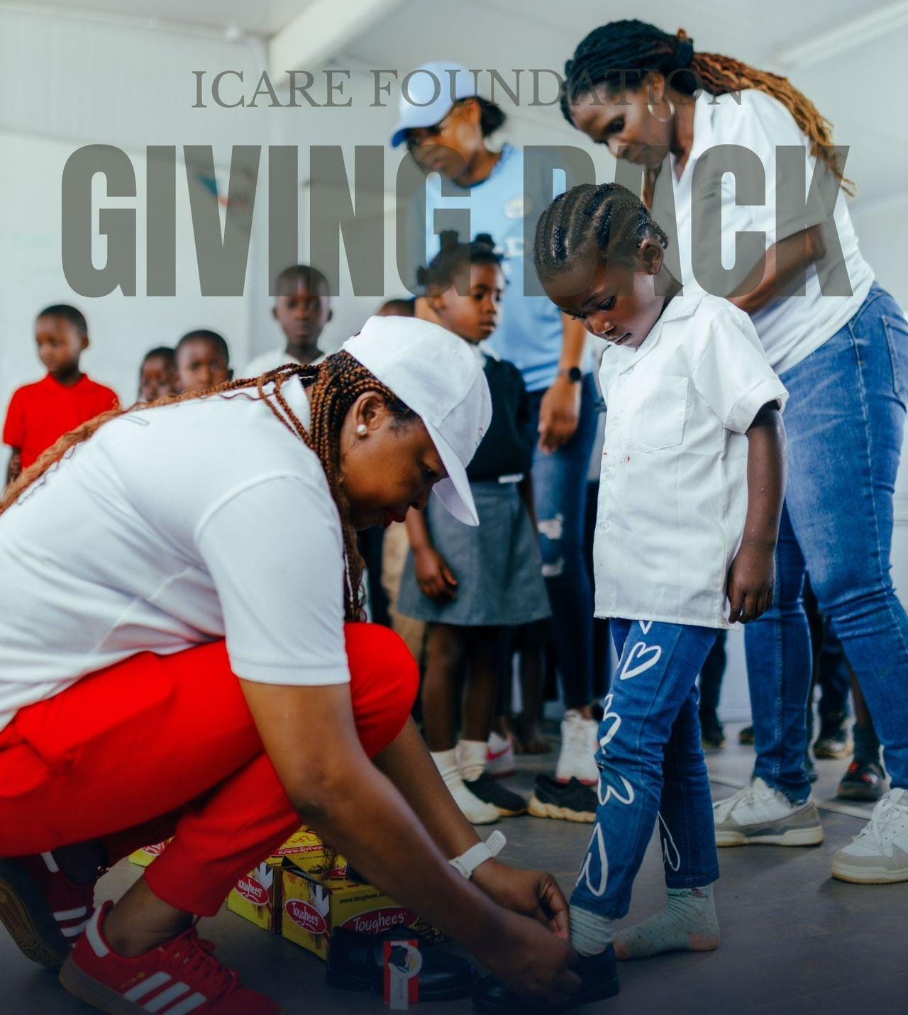 Donation of school shoes to Donkerhoek Primary School